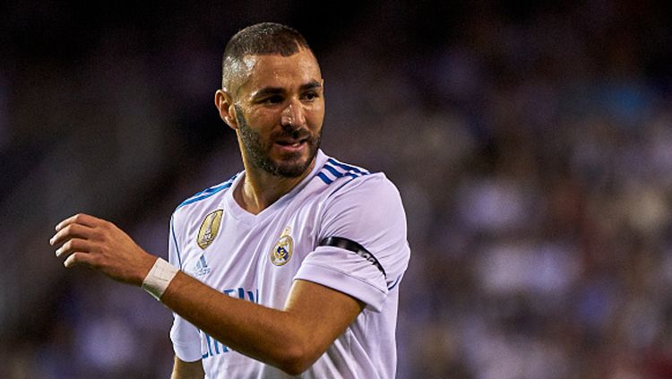 Karim Benzema, striker Real Madrid saat beraksi di lapangan. Copyright: © getty images