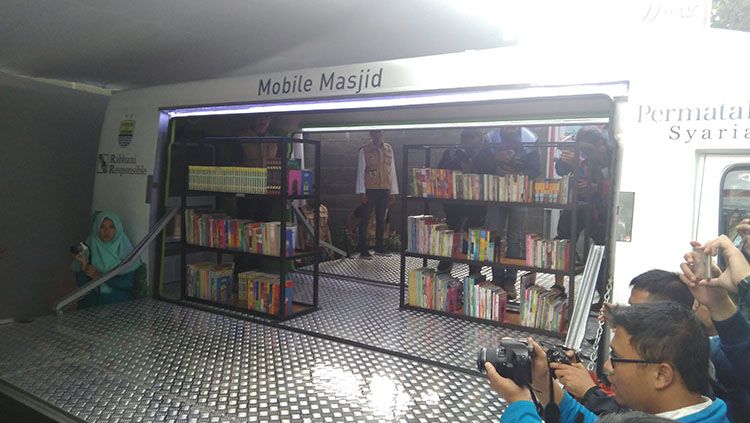 Mobile Masjid yang dimiliki Persib Bandung. Copyright: &copy; Gita Agiet/INDOSPORT