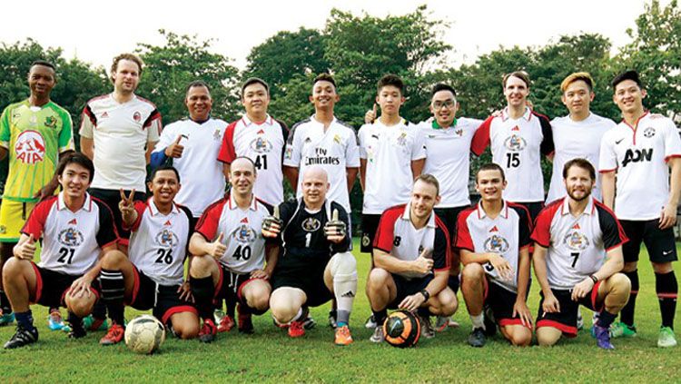 Surabaya Expats Football Club Copyright: © Jawa Pos