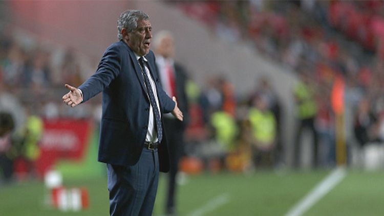 Pelatih Timnas Portugal, Fernando Santos. Copyright: © INDOSPORT