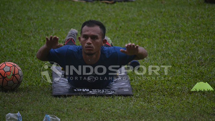 Ronggo bakal kembali diturunkan sejak menit pertama saat bertemu Arema FC. Copyright: © Indosport?M Effendi