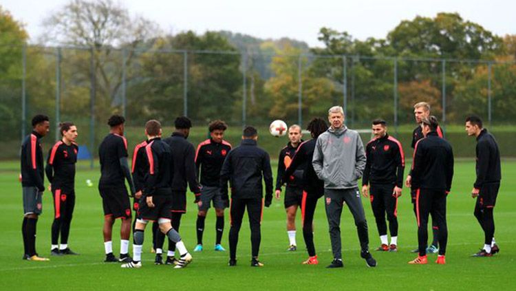 Pelatih kepala Arsenal, Arsene Wenger Copyright: Â© INDOSPORT