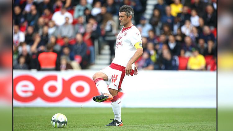 Jeremy Toulalan, kapten Bourdeaux. Copyright: © INDOSPORT