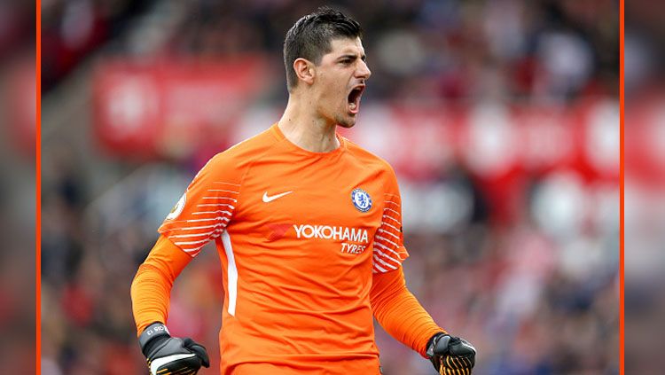 Thibaut Courtois tegaskan bahagia di Chelsea. Copyright: © INDOSPORT