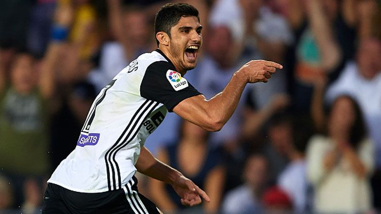 Goncalo Guedes, gelandang serang Valencia, yang tengah diminati AS Roma. Copyright: © Getty Images