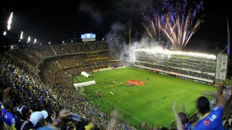 Stadion Bombonera Argentina biasanya untuk laga penting, seperti laga Boca Juniors vs Belgrano ini. Copyright: © Google