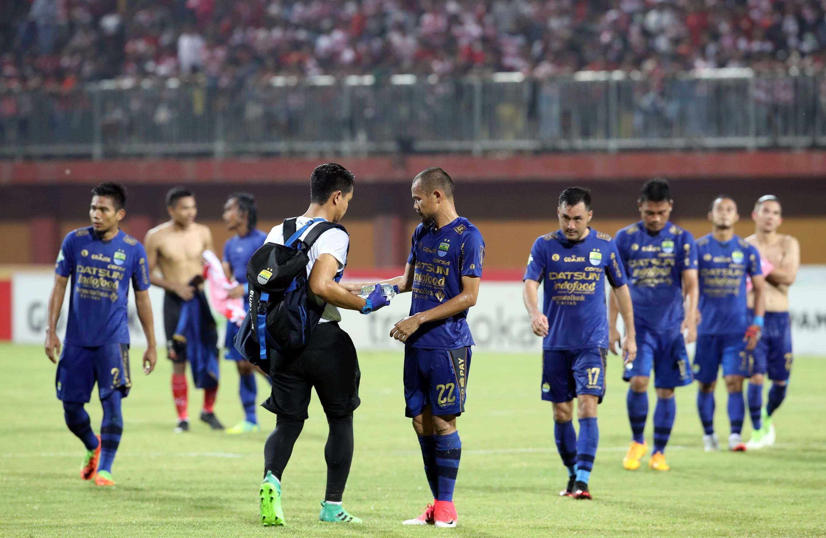 Persib Bandung usai pertandingan Copyright: © Pikiran Rakyat