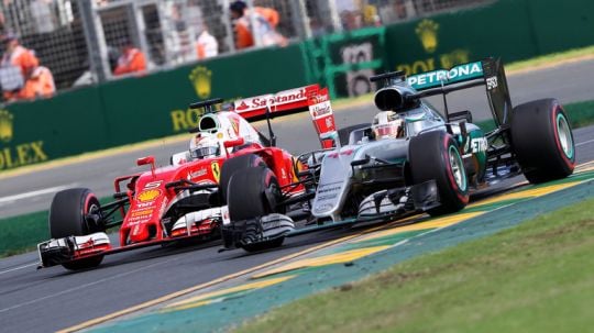 Ferrari dan Mercedes Copyright: © Sky Sports