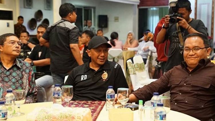 Rahmad Darmawan mulai hari ini resmi jadi pelatih Sriwijaya FC. Copyright: © sriwijayafc.id