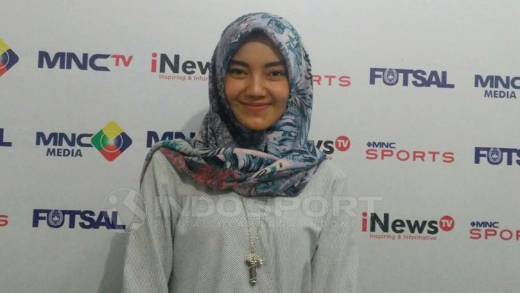 Siti Ma'muroh, Manajer DLS FC Banyumas. Copyright: © Petrus Manus Da Yerimon/INDOSPORT