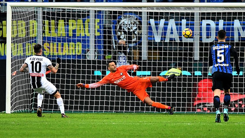 Inter Milan vs Udinese. Copyright: © INDOSPORT