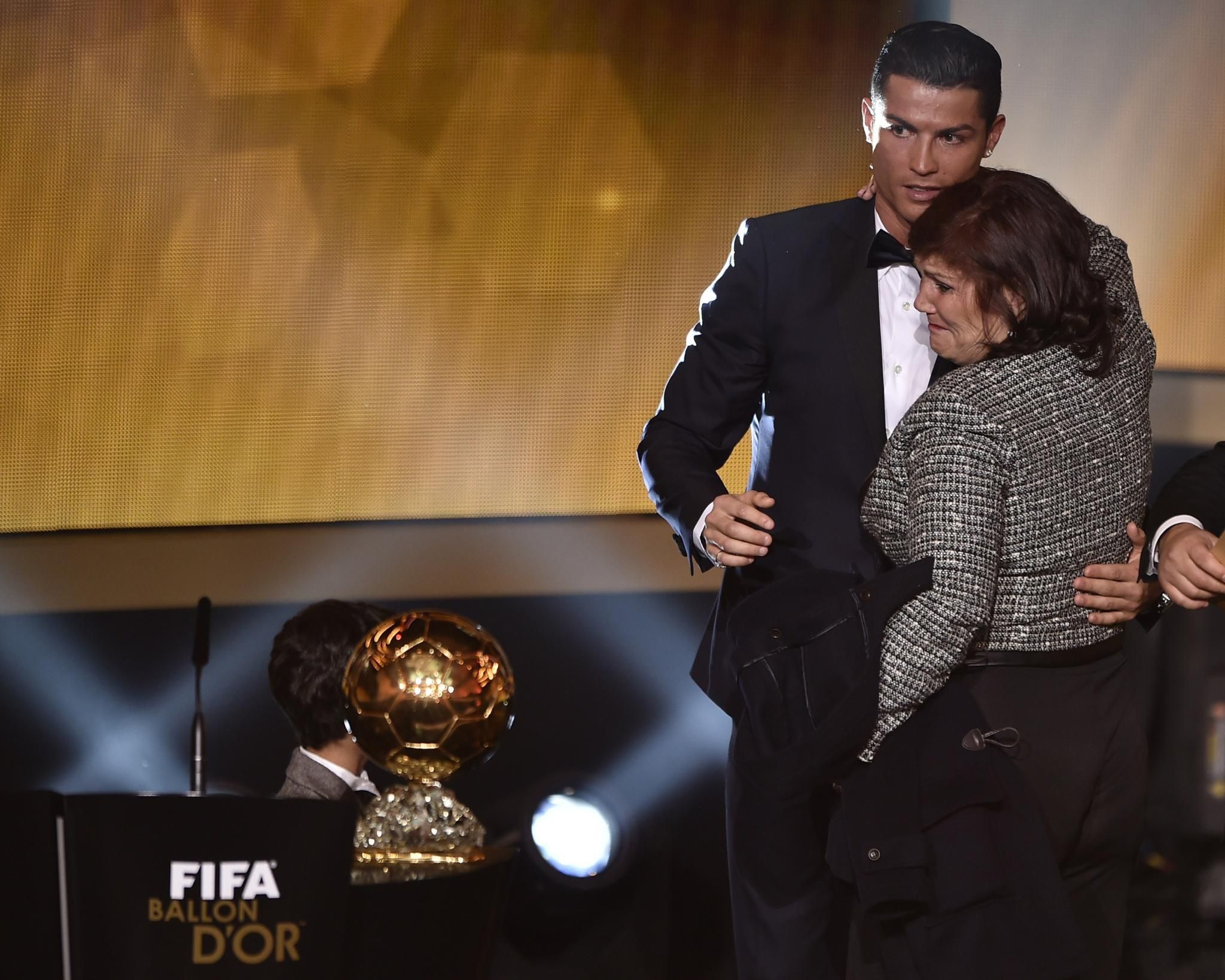 Ronaldo and his Mom at Ballon d'Or Copyright: © GALA.de