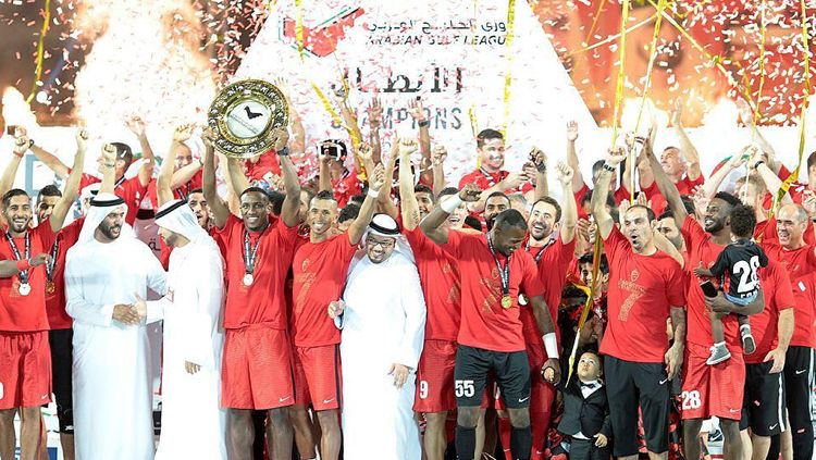 Tim Al Ahli saat merayakan kemenangan. Copyright: © INDOSPORT