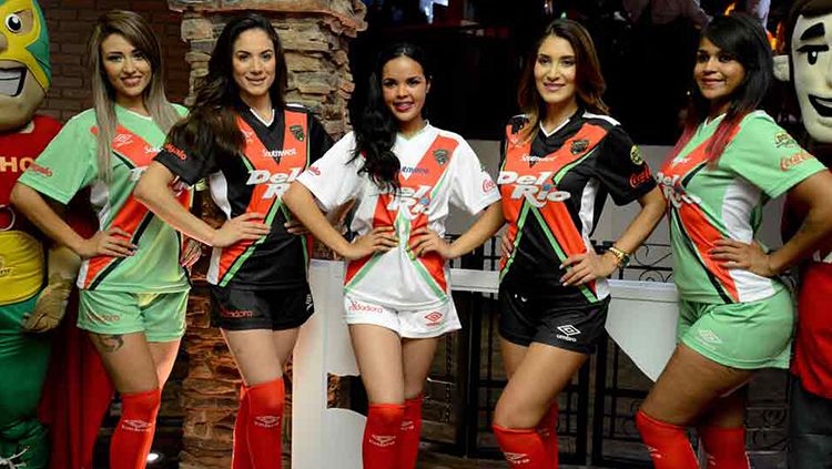 Para pendukung FC Juarez. Copyright: &copy; elpasotimes.com