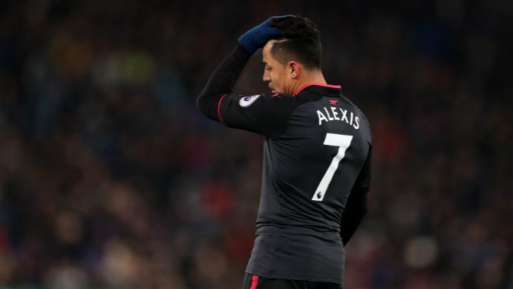 Alexis Sanchez saat menghadapi Crystal Palace Copyright: © Getty Images