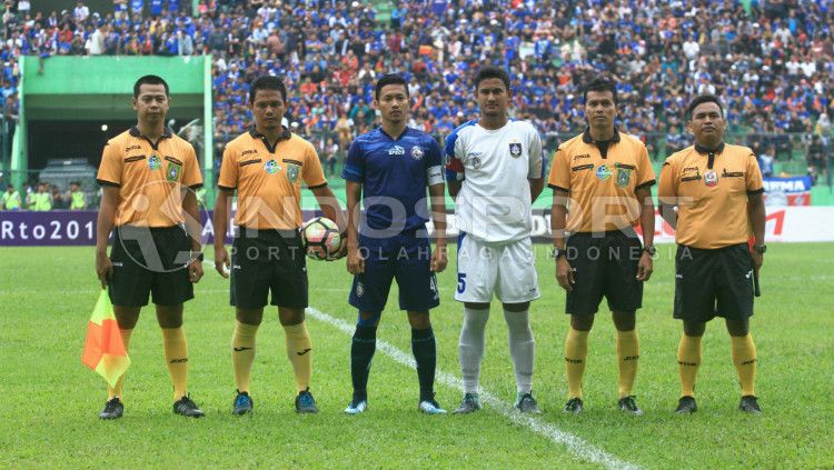 Arema FC vs PSIS Semarang Copyright: © Ian Setiawan/INDOSPORT