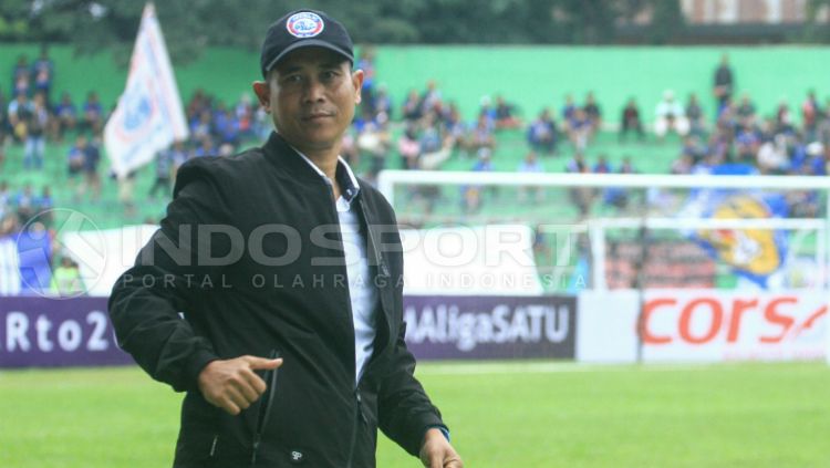 Joko Susilo, pelatih Arema FC. Copyright: © Ian Setiawan/INDOSPORT