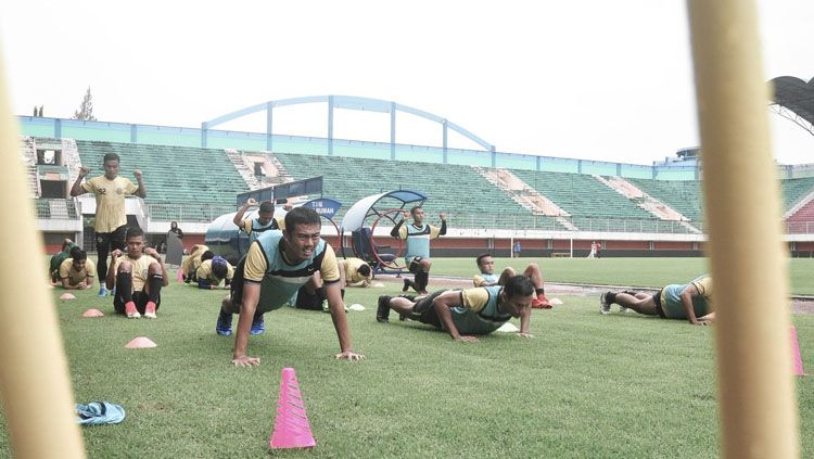 Penggawa PSS Sleman saat jalani latihan di Stadion Maguwoharjo Sleman. Copyright: © PSSleman