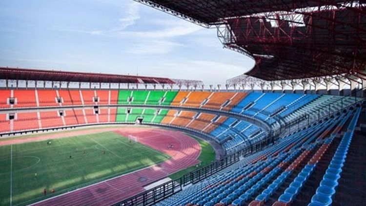 Stadion Gelora Bung Tomo (GBT), merupakan salah satu stadion yang ditunjuk PSSI sebagai venue perhelatan Piala Dunia U-20 2021 nanti. Copyright: © stadionesia.blogspot