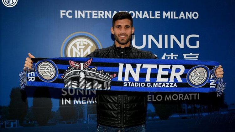 Lisandro Lopez resmi ke Inter Milan Copyright: © Inter Milan