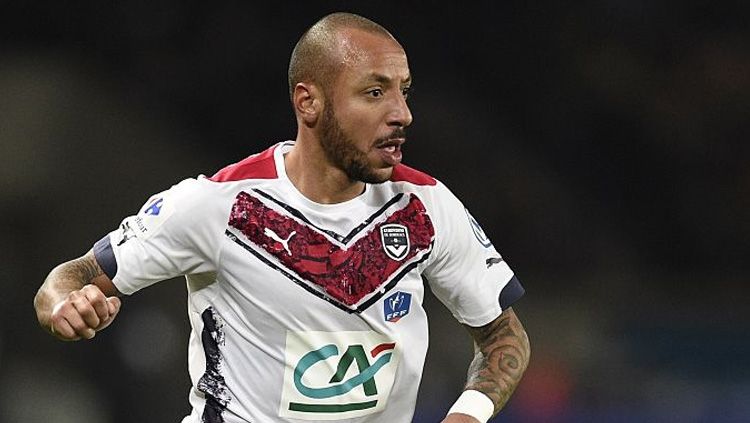 Julien Faubert, pemain asal Prancis yang kini memperkuat Borneo FC. Copyright: © Getty Images