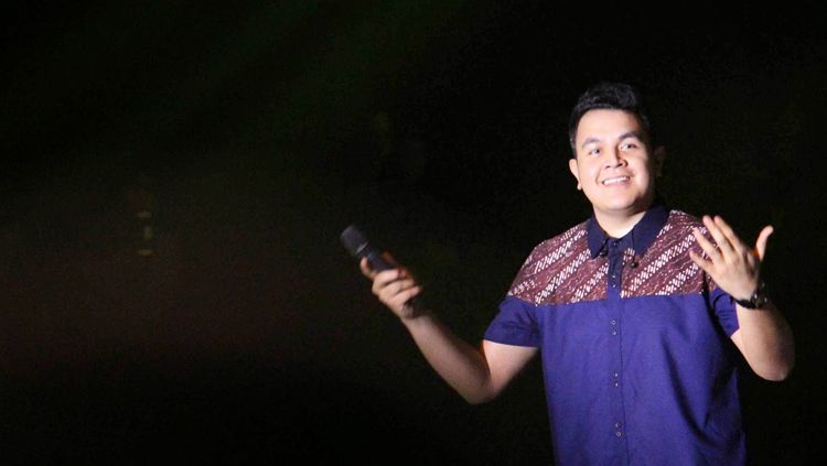 Tulus, penyanyi pop asal Indonesia. Copyright: &copy; Be Yourself - WordPress.com