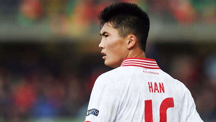 Pemain asal Korea Utara, Han Kwang-song, berpeluang menjalani debut bersama tim senior Juventus di Serie A Italia menggantikan Cristiano Ronaldo. Copyright: © Getty Images