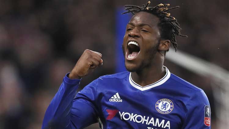 Michy Batshuayi Copyright: © Football Whispers