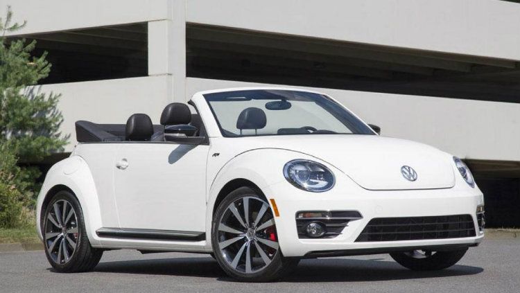 VW Beetle Cabriolet Copyright: © autoweek