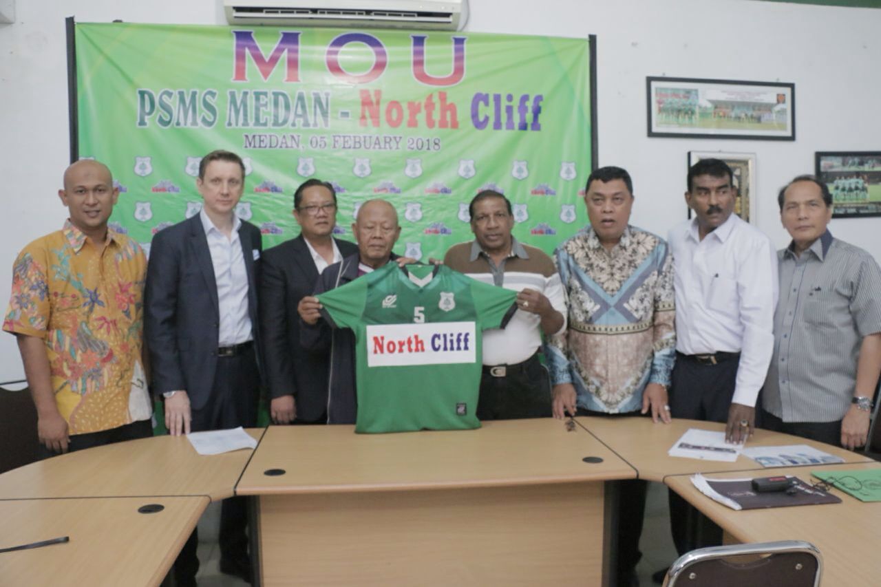 Penandatangan Nota Kesepahaman antara North Cliff dan PSMS Medan Copyright: © Kesuma Ramadhan/INDOSPORT