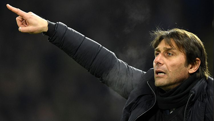 Antonio Conte saat masih melatih Chelsea. Copyright: © Getty Images