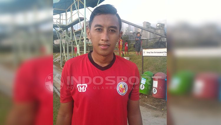 Nurmufid Fastabiqul Qoirat  usai berlatih bersama Semen Padang FC. Copyright: © Taufik Hidayat/INDOSPORT