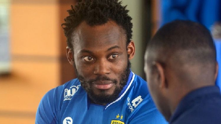 Michael Essien dan Febri Hariyadi Copyright: Â© Instagram/iam_ess