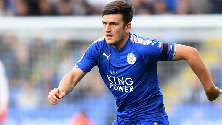 Real Madrid dikabarkan telah memeprtimbangkan untuk merekrut Harry Maguire setelah Manchester United tidak mau mengeluarkan dana besar untuk sang pemain. Copyright: © Getty Images