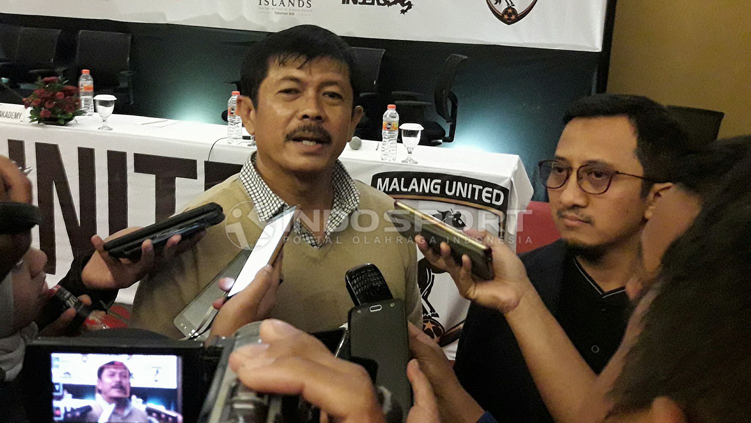 Indra Sjafri Copyright: © Alfia Nurul Fadilla/Indosport.com