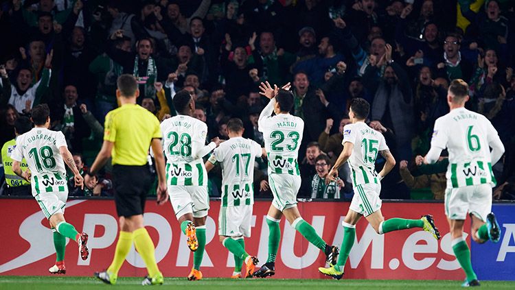 Para pemain Real Betis saat rayakan gol. Copyright: &copy; Getty Images