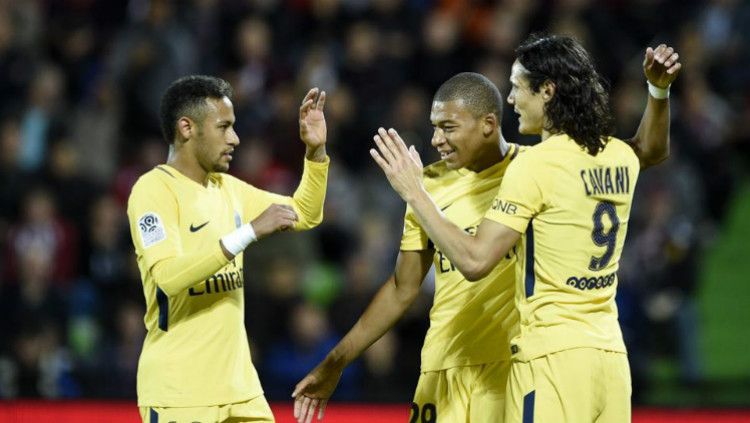 Neymar - Cavani - Mbappe, trio serangan PSG. Copyright: © Getty Images