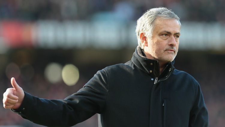 Jose Mourinho ternyata tidak pernah menonton rekaman final Liga Champions yang dilaluinya bersama Porto dan Inter Milan. Copyright: © Getty Image