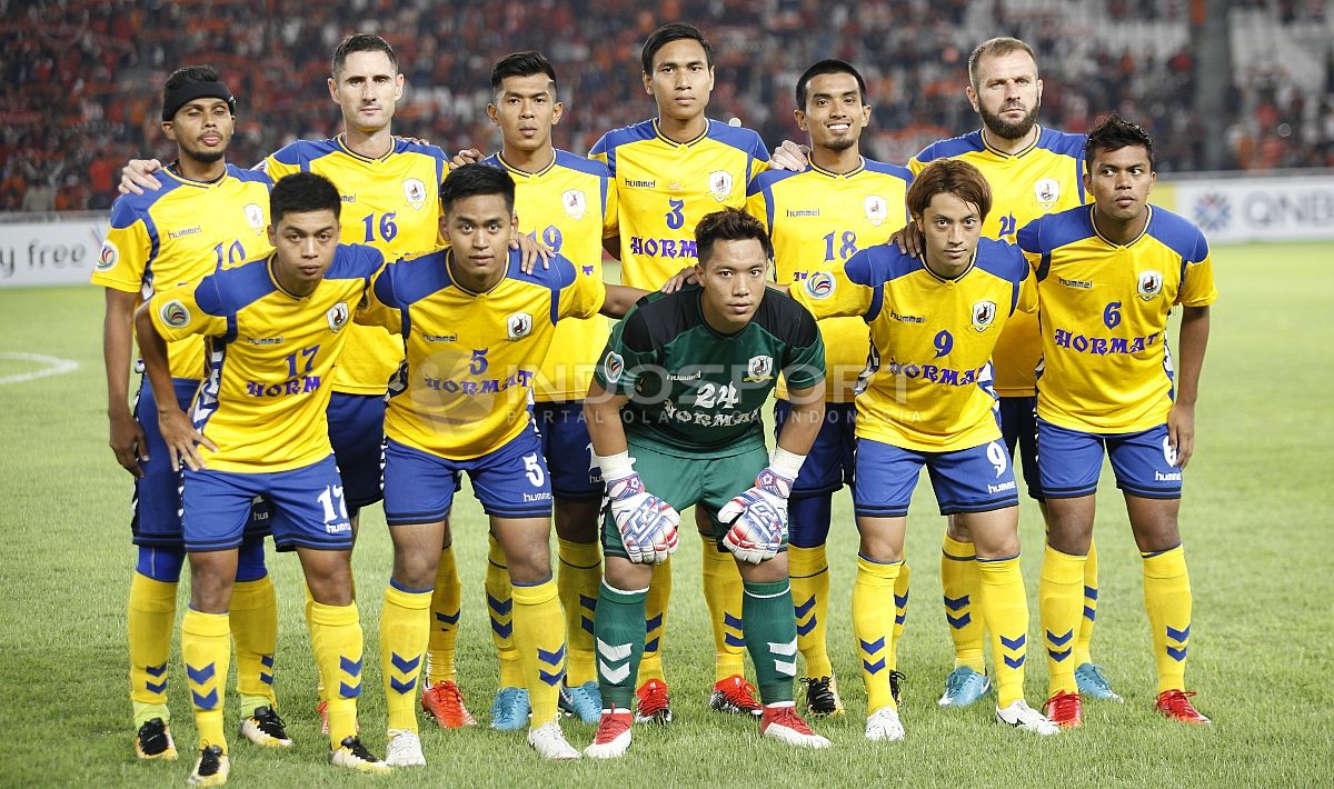Skuat Tampines Rovers yang menghadapi Persija Jakarta. Copyright: © Herry Ibrahim/INDOSPORT