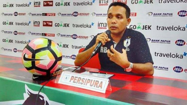 Manajemen Persipura Jayapura menginginkan PT LIB dan juga PSSI tetap berpedoman pada regulasi jika seandainya kompetisi sepak bola Indonesia kembali dilanjutkan tahun ini. Copyright: © infopersipura.com