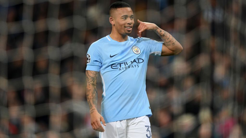 Selebrasi Gabriel Jesus setelah mencetak gol pertama untuk Man City. Copyright: © GettyImages