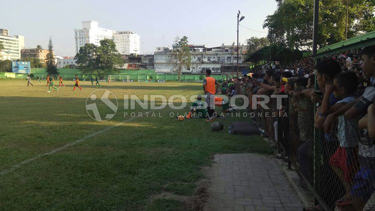 Jalannya laga antaran PSMS Medan vs Gumarang FC. Copyright: © Kesuma Ramadhan/INDOSPORT