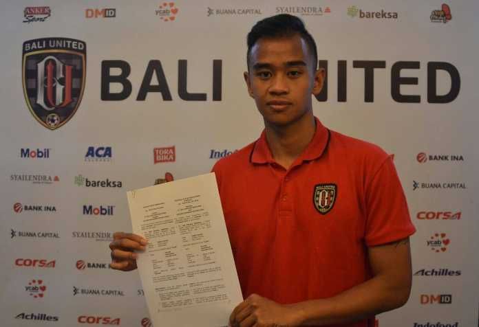 Dallen Doke resmi dikontrak Bali United. Copyright: © @BaliUnited