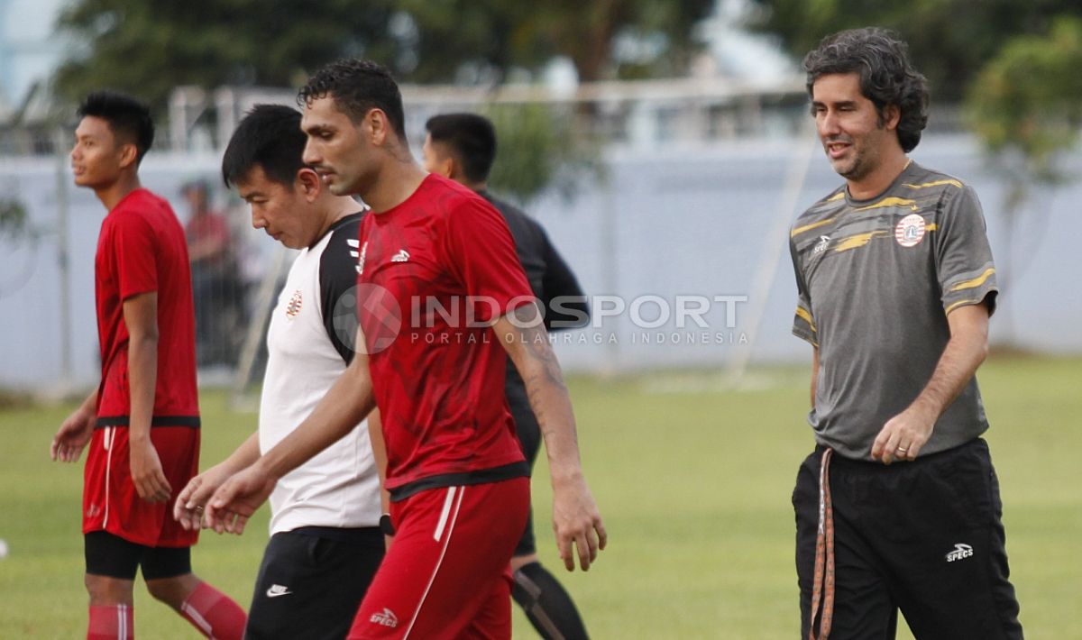 Latihan Persija Jakarta jelang matchday keempat Piala AFC 2018. Copyright: © Herry Ibrahim/INDOSPORT