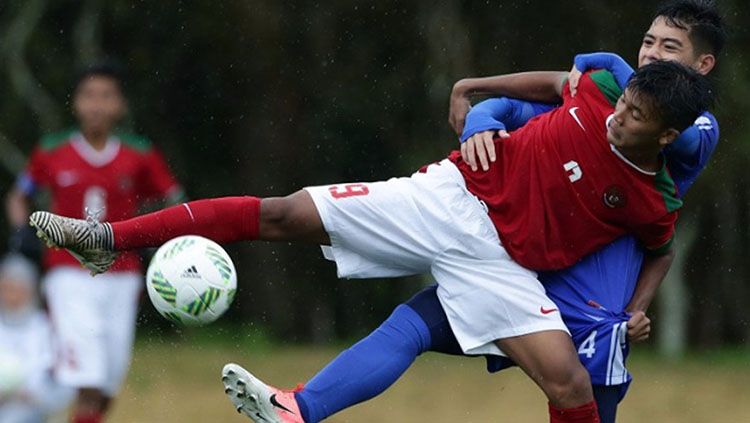 Aksi pemain Timnas Indonesia U-16 di Turnamen Jenesys. Copyright: © PSSI