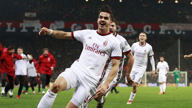 Valencia kabarnya sedang mengincar pemain AC Milan, Andre Silva, untuk mereka datangkan pada bursa transfer musim panas 2019. Copyright: © Getty Images