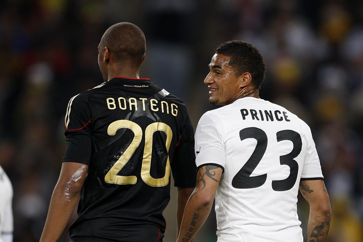 Kevin Prince Boateng (kanan) dan Jerome Boateng dalam sebuah pertandingan antara Jerman dan Ghana. Copyright: © Stars and Stripes FC