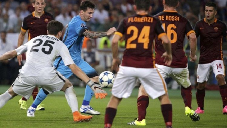 AS Roma vs Barcelona. Copyright: © Skysports