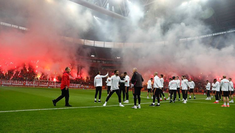 Galatasaray saat sedang latihan. Copyright: © Twitter Galatasaray