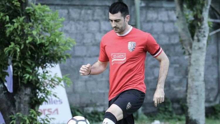 Milos Krkotic, pemain baru Bali United. Copyright: © baliutd.com